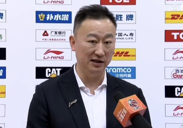 leyucom官网登录入口-刘维伟：新外援克劳福德还要适应球队，今晚罚球确实有失水准